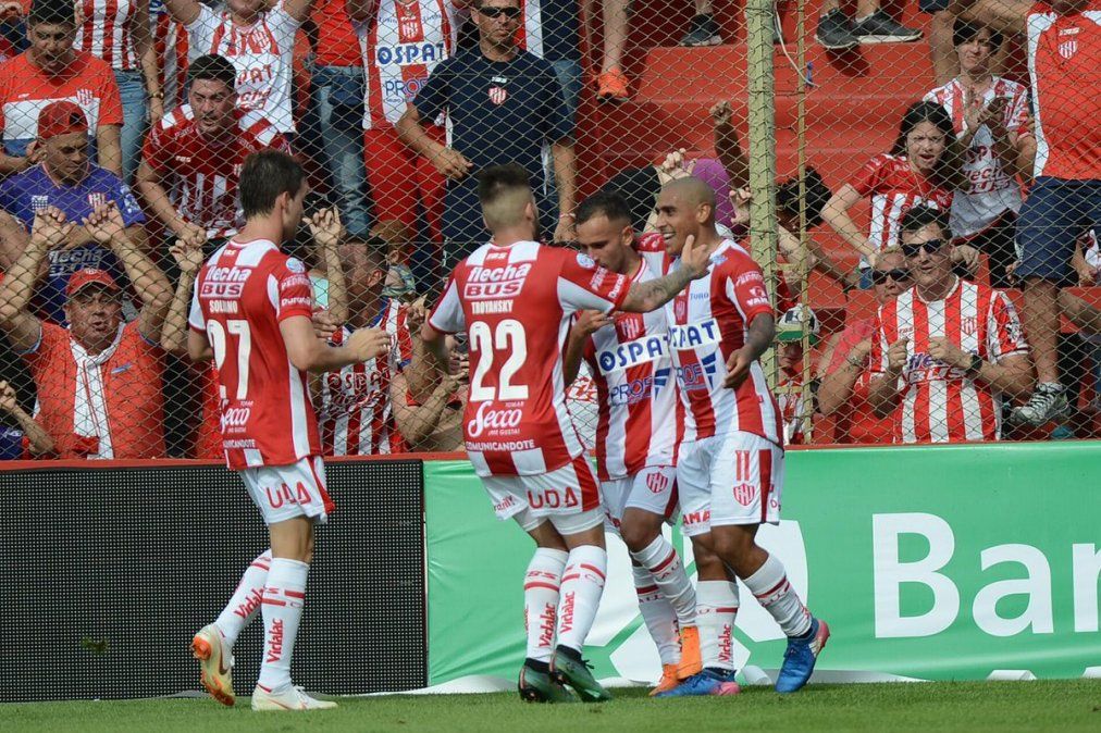 Invencible en el 15 de Abril