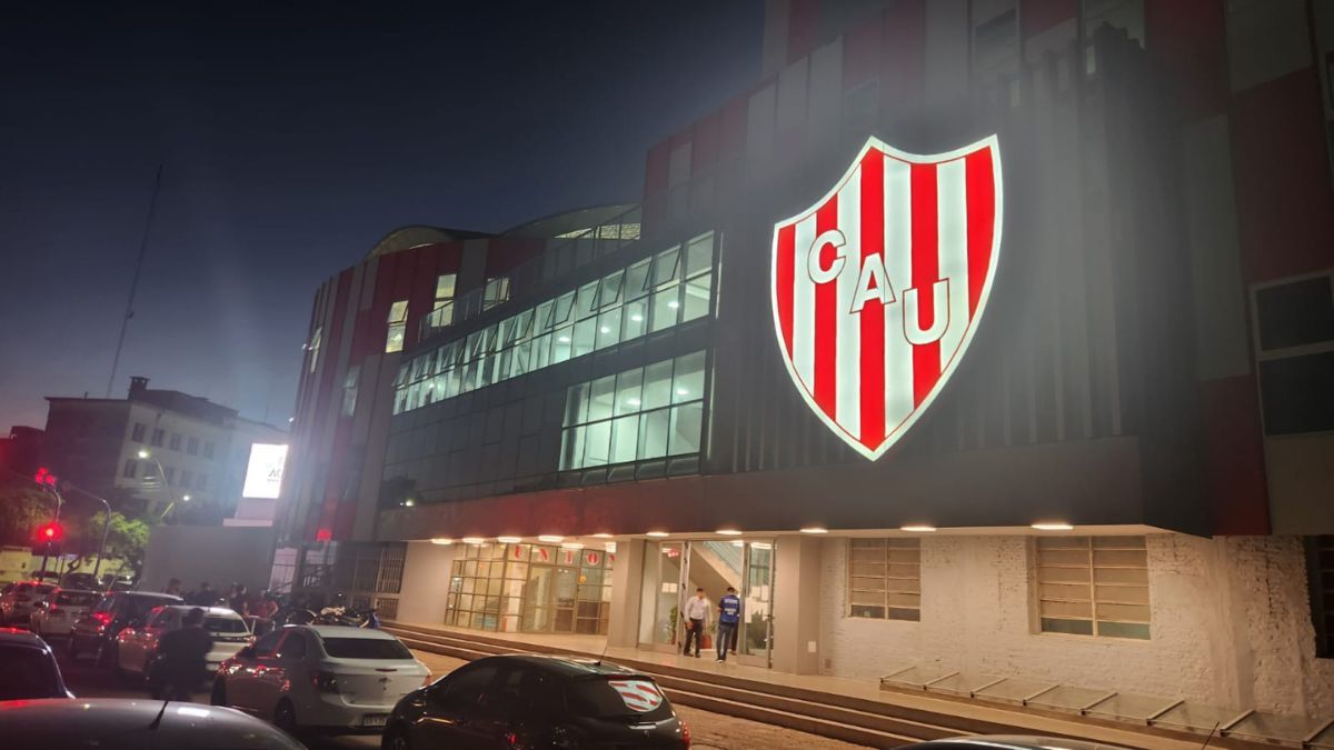 Este lunes por la noche