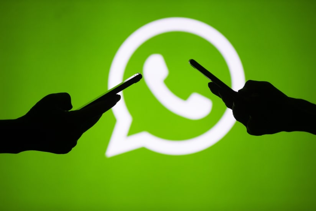 La plataforma de mensajería WhatsApp esconde algunos trucos muy útiles.