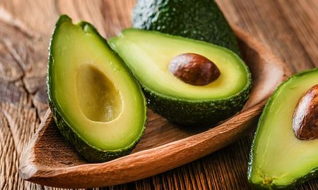 La palta: cómo cocinar este ingrediente de moda que llegó para quedarse en la cocina argentina. La palta: cómo cocinar este ingrediente de moda que llegó para quedarse en la cocina argentina.