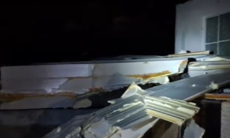 Se estaban dictando clases en el turno nocturno al momento en el que se desprendió parte de la estructura del edificio. Se estaban dictando clases en el turno nocturno al momento en el que se desprendió parte de la estructura del edificio.