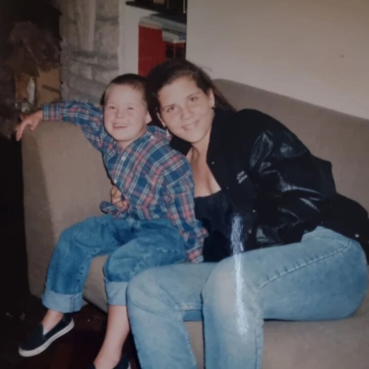 Dominique Metzger y su hermano Gusa, en una foto retro. (Foto: Redes Sociales)