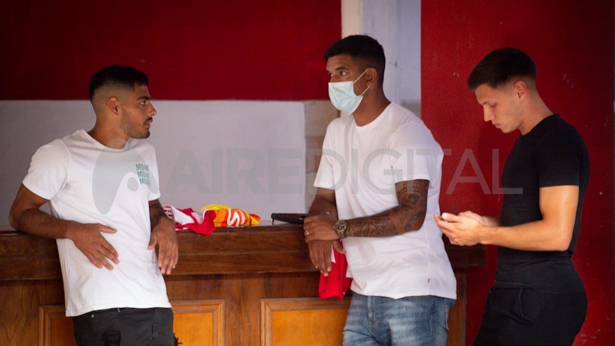 En un ambiente distendido, los refuerzos fueron presentados y dialogaron con la prensa.