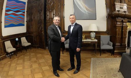 macri y fernandez coincidiran en una misa en lujan, dos dias antes del cambio de mando macri y fernandez coincidiran en una misa en lujan, dos dias antes del cambio de mando
