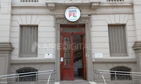 Fuerte aumento del precio del DNI y el pasaporte: cuánto cuesta desde este martes en Santa Fe Fuerte aumento del precio del DNI y el pasaporte: cuánto cuesta desde este martes en Santa Fe
