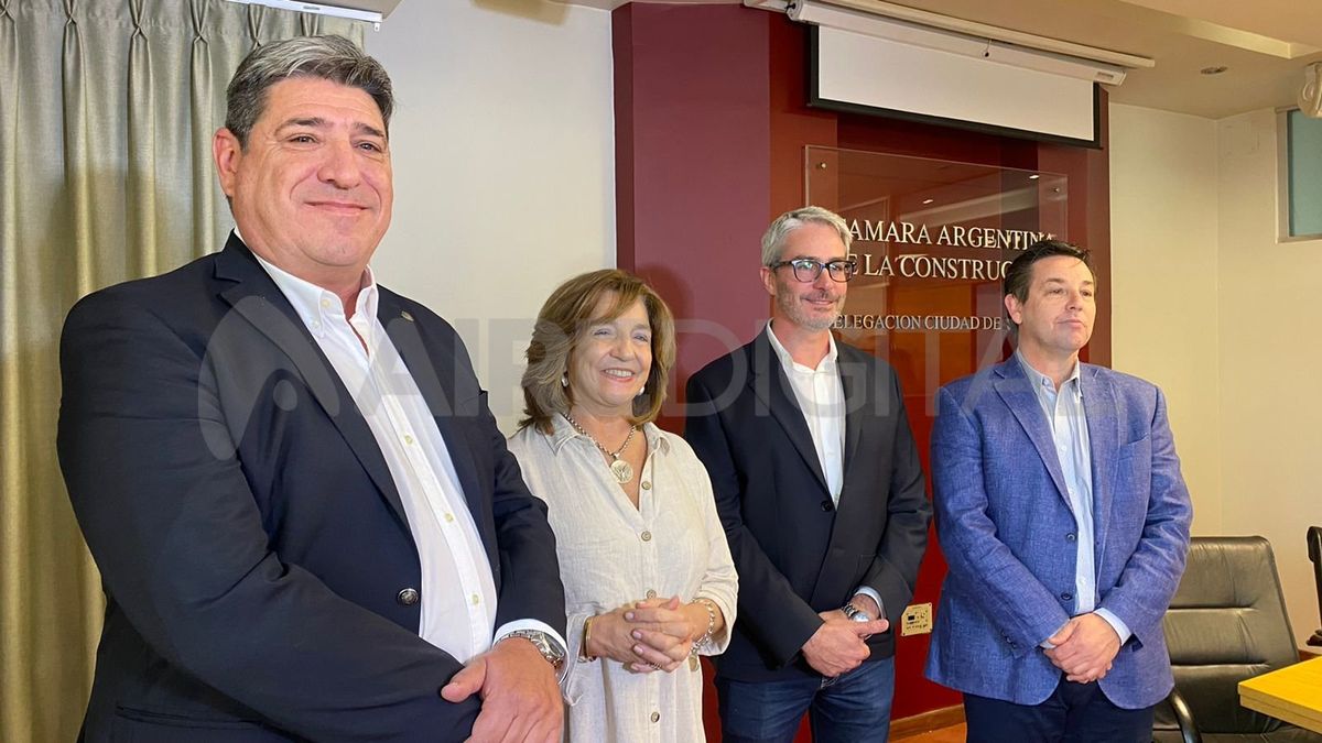 La ministra de Obras Públicas de Santa Fe