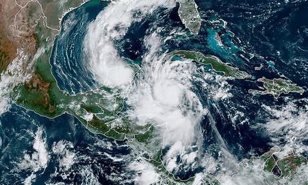 El huracán Delta es el más peligroso de los últimos 15 años en México. El huracán Delta es el más peligroso de los últimos 15 años en México.