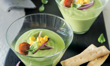 Sopa fría de palta para disfrutar la palta de mil maneras Sopa fría de palta para disfrutar la palta de mil maneras