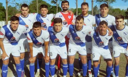 Unión de San Guillermo ganó en Ambrosetti por la mínima. Foto: Instagram @futbol.ucyd Unión de San Guillermo ganó en Ambrosetti por la mínima. Foto: Instagram @futbol.ucyd