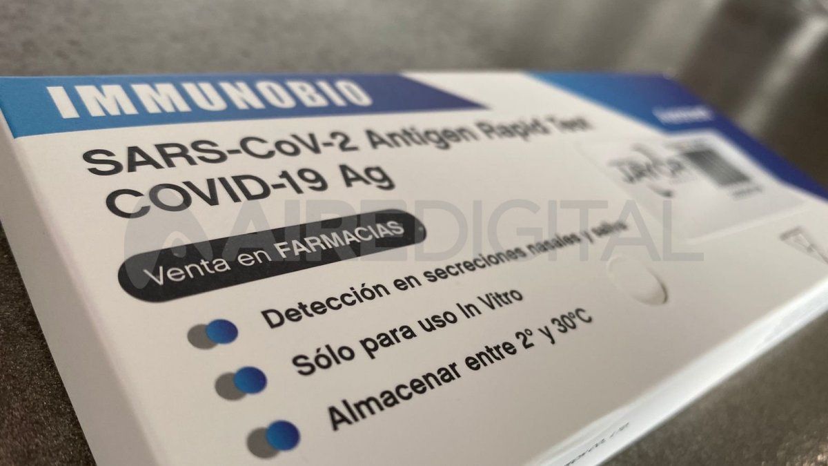 Los autotest covid-19 Immunobio del laboratorio Jayor se venden en la ciudad de Santa Fe a $1650 desde este martes.&nbsp;