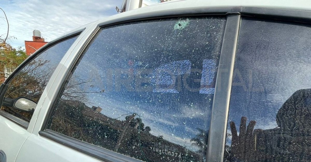 El auto debe ser peritado y por el momento nadie se puede sentar en la parte trasera. 