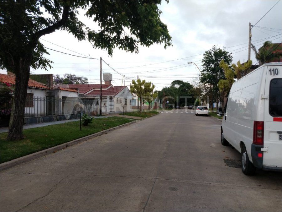 Violenta entradera en barrio Guadalupe: lo amenazaron de muerte con un arma en la cabeza