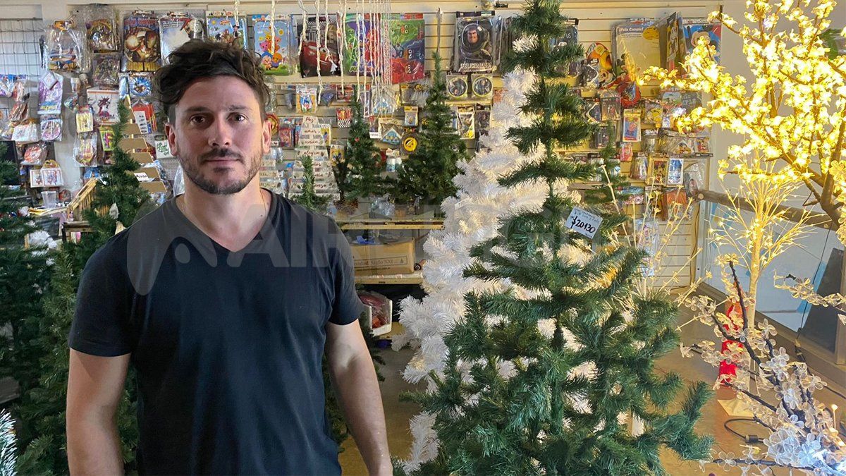 Leo Ambrogio, del Cotillón Fiesta.