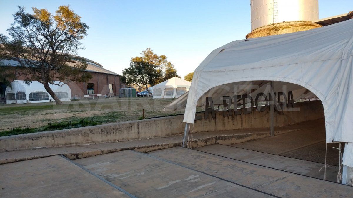 El vacunatorio de La Redonda permanece cerrado por falta de dosis. 