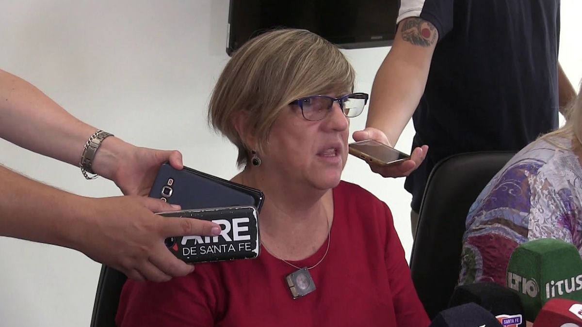 La renuncia de la funcionaria fue confirmada a Aire Digital por fuentes municipales quienes explicaron que Bertoni “tenía unos proyectos particulares en vista y decidió renunciar”.