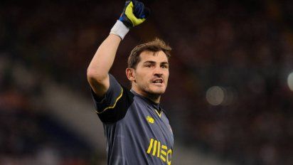 Adiós a una leyenda: se retiró Iker Casillas, el ángel del arco de España