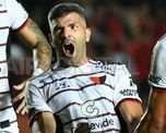 Emmanuel Gigliotti habló de la presión de jugar en Colón: La gente quiere estar en Primera Emmanuel Gigliotti habló de la presión de jugar en Colón: La gente quiere estar en Primera