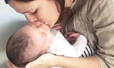 La preocupación de Paula Chaves por su hija menor, Filipa. La preocupación de Paula Chaves por su hija menor, Filipa.
