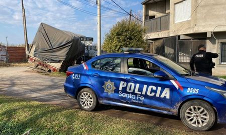 Asaltaron a un camionero en barrio Schneider Asaltaron a un camionero en barrio Schneider