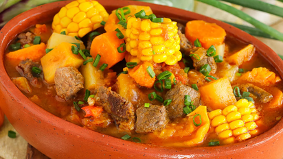 Carbonada criolla: la receta fácil, rendidora y económica para lucirse con un plato de bodegón