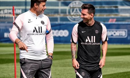 Lionel Messi con Mauricio Pochettino en un entrenamiento del PSG. Lionel Messi con Mauricio Pochettino en un entrenamiento del PSG.