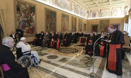 Francisco en la Plenaria del Pontificio Consejo para la Promoción de la Unidad de los Cristianos. Francisco en la Plenaria del Pontificio Consejo para la Promoción de la Unidad de los Cristianos.