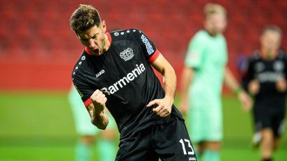 Bundesliga: Lucas Alario y el Bayer Leverkusen enfrentan al Borussia Dortmund