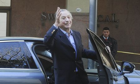 franco macri sera operado de la cadera tras sufrir una caida franco macri sera operado de la cadera tras sufrir una caida