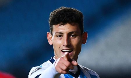 La Academia venció a Rentistas y quedó primero en su grupo de la Copa Libertadores. La Academia venció a Rentistas y quedó primero en su grupo de la Copa Libertadores.