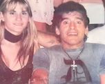 La foto inédita de ex jugadores de Unión en el cumpleaños 45 de Diego Maradona y el regalo que se llevó uno La foto inédita de ex jugadores de Unión en el cumpleaños 45 de Diego Maradona y el regalo que se llevó uno