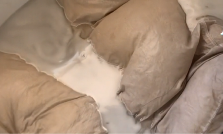 Video viral: lavó las almohadas por primera vez en cinco años y el resultado impactó a todos en las redes sociales. Video viral: lavó las almohadas por primera vez en cinco años y el resultado impactó a todos en las redes sociales.