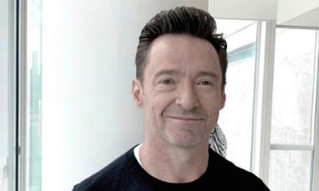 Hugh Jackman se tuvo que someter a una nueva biopsia en la nariz. Hugh Jackman se tuvo que someter a una nueva biopsia en la nariz.