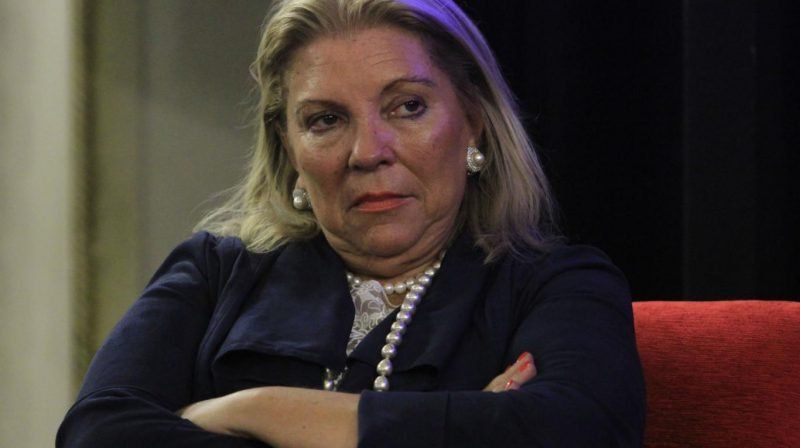 Elisa Carrió defendió al Gobierno en medio de la escalada del dólar