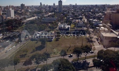 Los terrenos subastados entre 2018 y 2019 por el Estado nacional se encuentran en una de las zonas con mayor potenciar urbanístico de la ciudad de Santa Fe. Los terrenos subastados entre 2018 y 2019 por el Estado nacional se encuentran en una de las zonas con mayor potenciar urbanístico de la ciudad de Santa Fe.