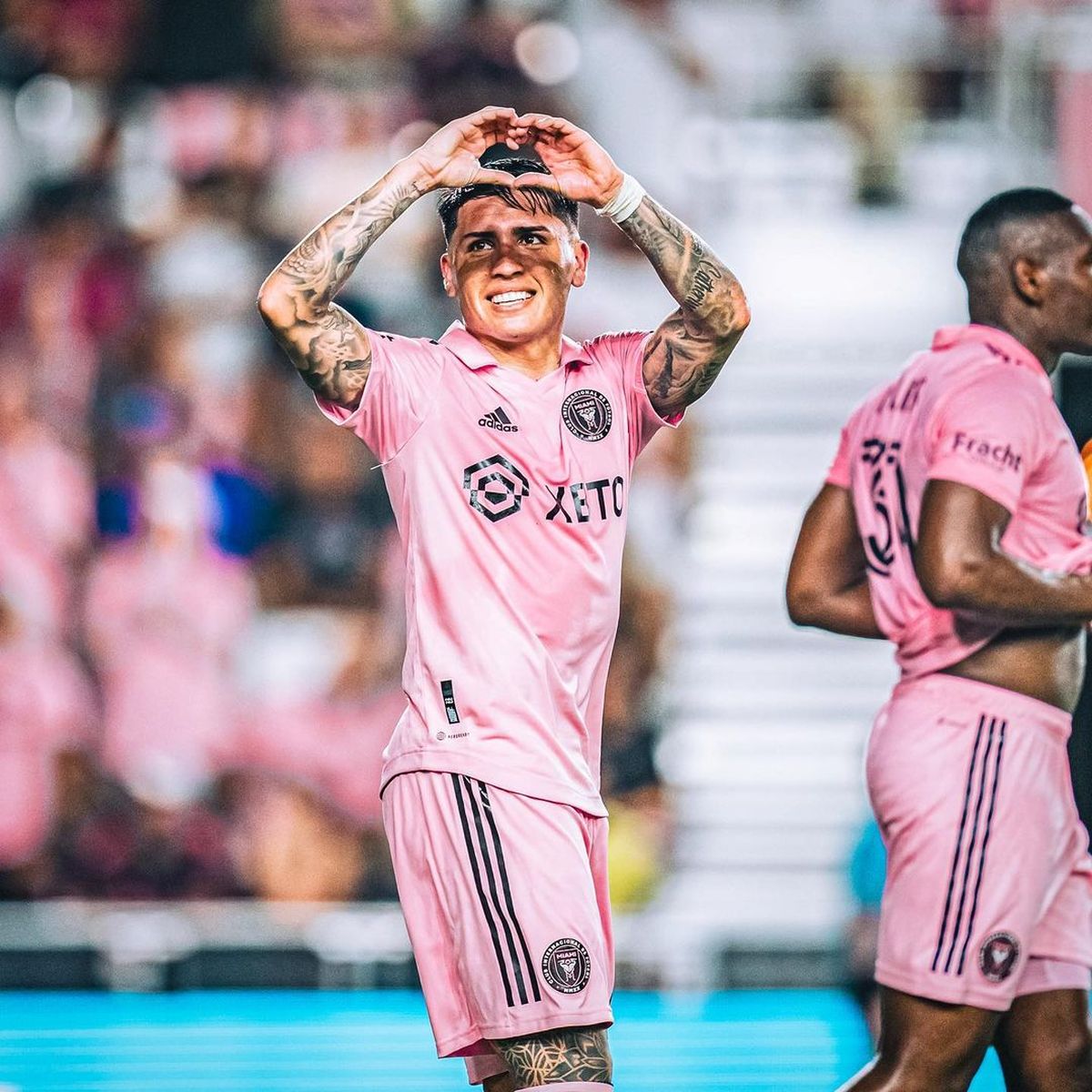 Facu Farías convirtió el tercer tanto de la victoria 3-2 del Inter Miami vs. Sporting Kansas City. Facu Farías convirtió el tercer tanto de la victoria 3-2 del Inter Miami vs. Sporting Kansas City.