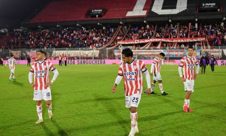 Unión cayó ante Independiente y quedó eliminado de Copa Argentina en 16avos de final. Unión cayó ante Independiente y quedó eliminado de Copa Argentina en 16avos de final.