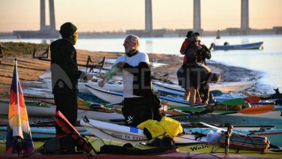 La Multisectorial Humedales arribó este martes al Dique Luján, en el partido bonaerense de Tigre, tras recorrer 350 kilómetros en kayaks.&nbsp;