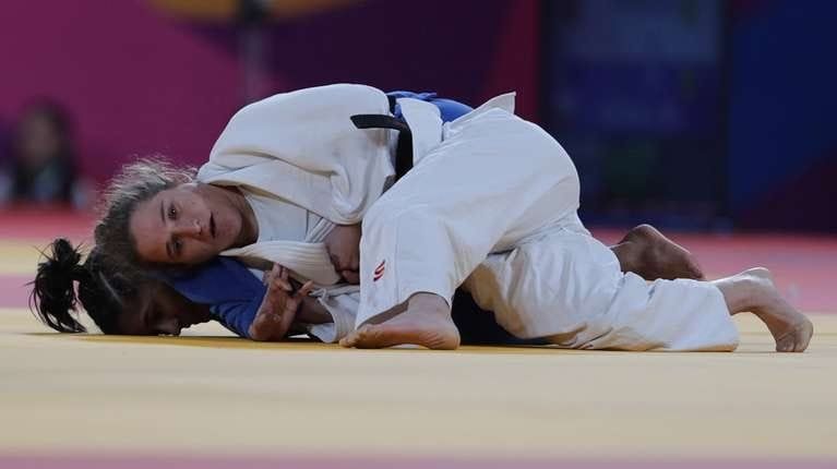 Juegos Olímpicos:  Paula Pareto pierde ante la japonesa Tonaki y disputará el repechaje pese a lesionarse