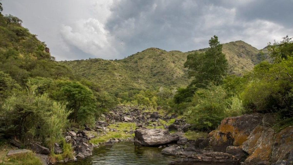 Casa Bamba se encuentra muy cerca de la ciudad capital de Córdoba y es ideal para una escapada de Semana Santa.