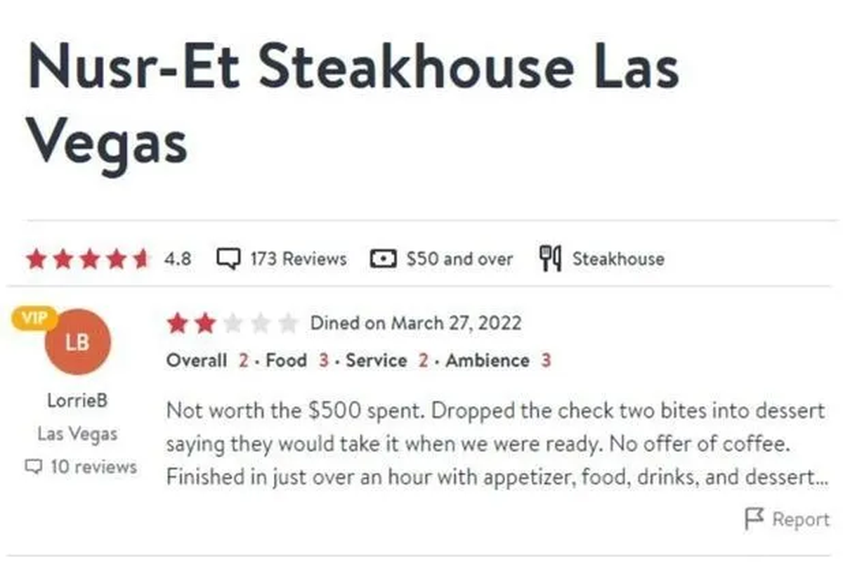 El cliente dejó una reseña negativa en una plataforma. 