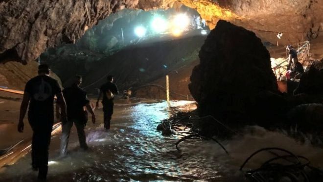 El rescatista de los niños de la cueva de Tailandia quedó atrapado tras un accidente