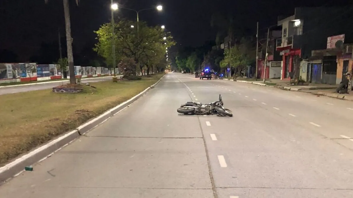 Infidelidad y persecución: un motociclista terminó herido