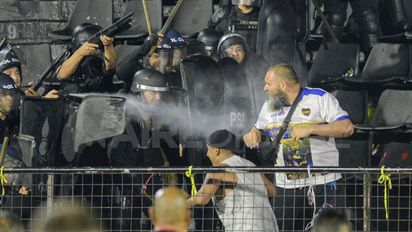 Barras bravas de Boca fueron sancionados tras los incidentes en Rosario