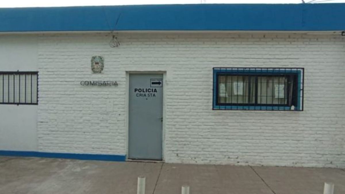 La comisaría Quinta de Empalme Villa Constitución. La comisaría Quinta de Empalme Villa Constitución.