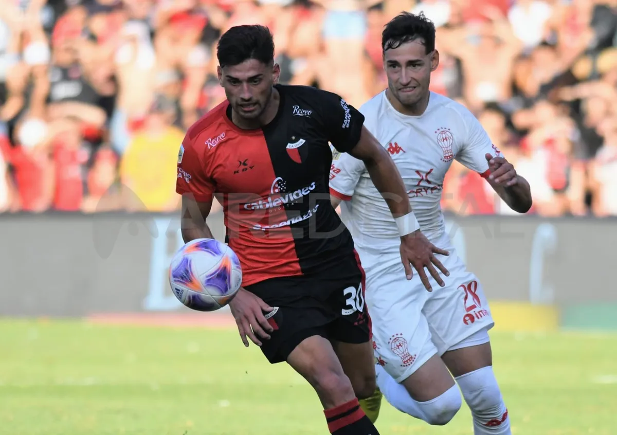 Santiago Pierotti citado por Javier Mascherano a la Selección Argentina. Santiago Pierotti citado por Javier Mascherano a la Selección Argentina.