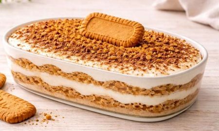 Este cheesecake se hace con yogur y galletitas, no lleva cocción y se prepara en minutos. Este cheesecake se hace con yogur y galletitas, no lleva cocción y se prepara en minutos.
