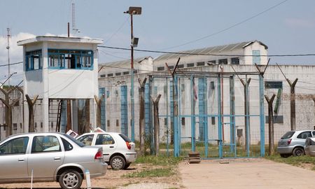La vacunación de los presos de la provincia de Santa Fe se iniciará en las próximas semanas. La vacunación de los presos de la provincia de Santa Fe se iniciará en las próximas semanas.