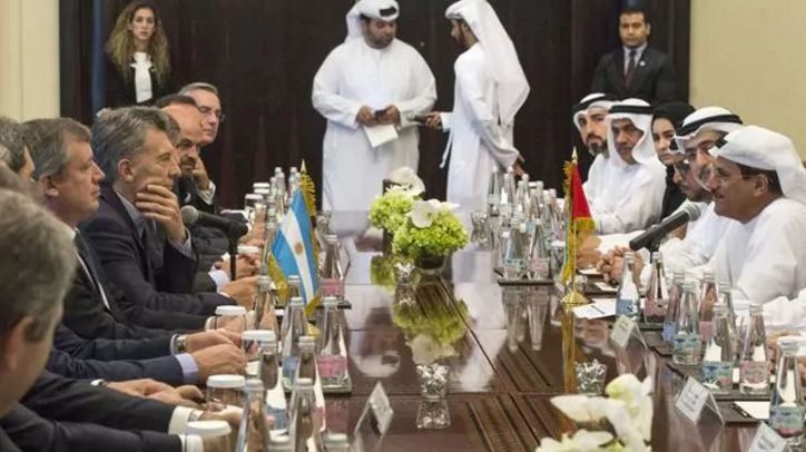 Macri se reunió con funcionarios y empresarios de los Emiratos Árabes