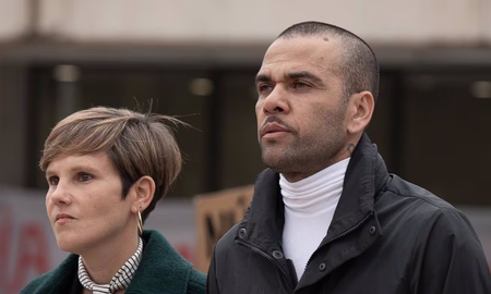 La sorpresa que se llevó Dani Alves al regresar a su casa tras salir de prisión. La sorpresa que se llevó Dani Alves al regresar a su casa tras salir de prisión.