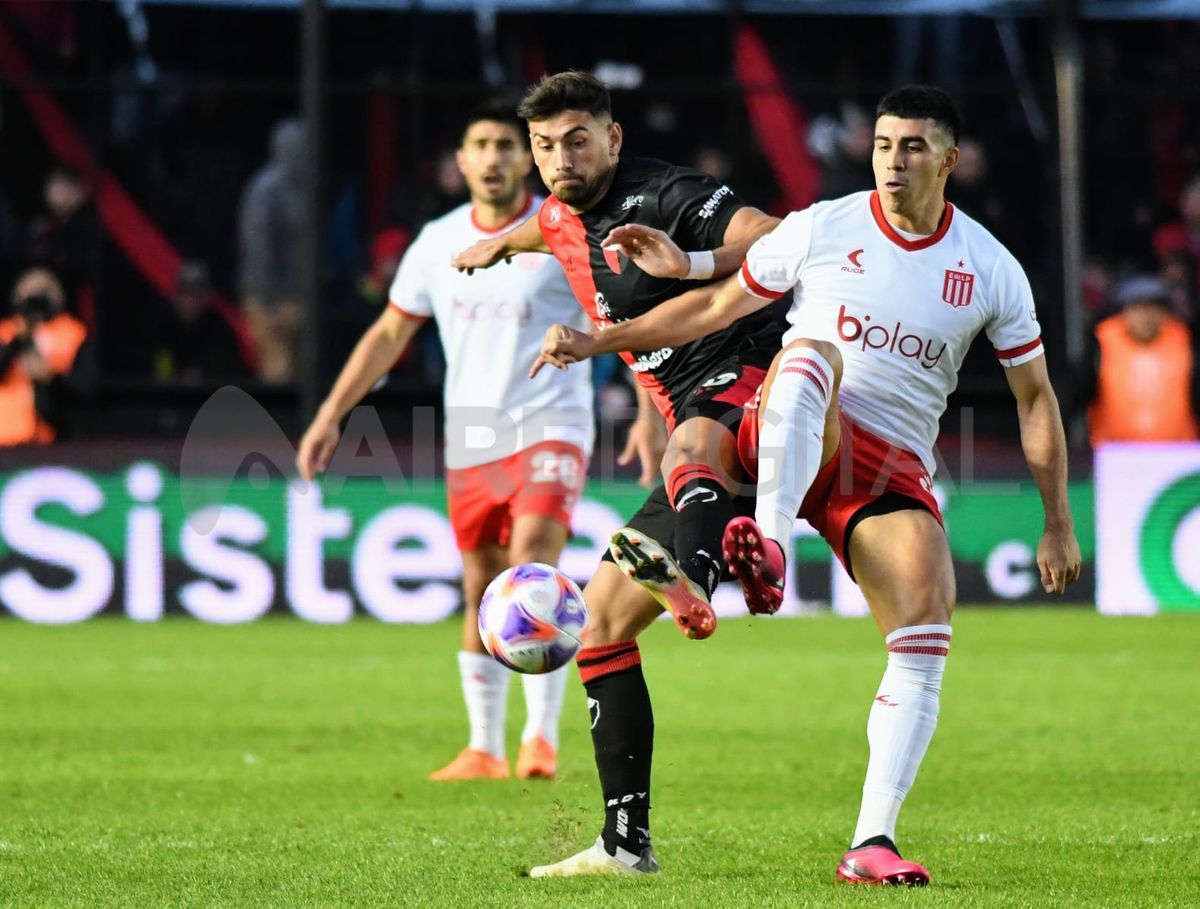 Colón derrotó a Estudiantes y volvió al triunfo en la Liga Profesional